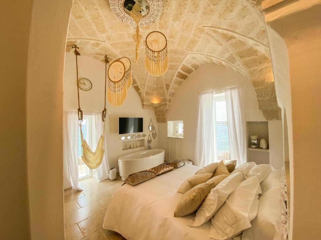Apulia Charming Suites - Casa Rossa Suite Perla E Suite Corallo Savelletri Luaran gambar