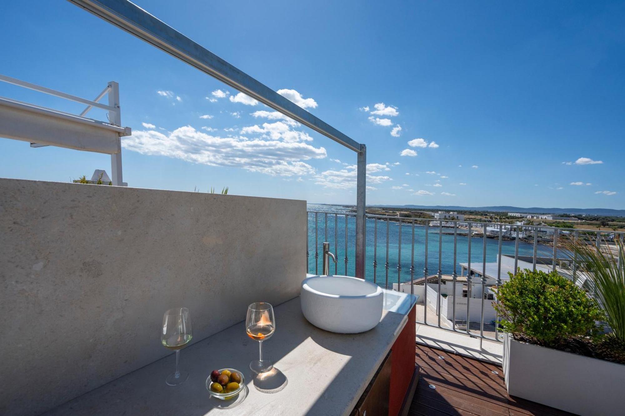 Apulia Charming Suites - Casa Rossa Suite Perla E Suite Corallo Savelletri Luaran gambar