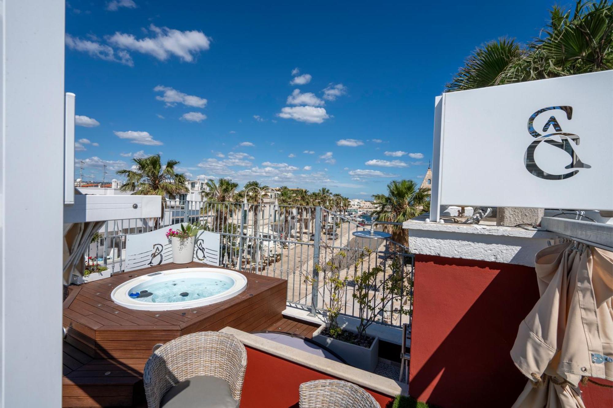 Apulia Charming Suites - Casa Rossa Suite Perla E Suite Corallo Savelletri Luaran gambar